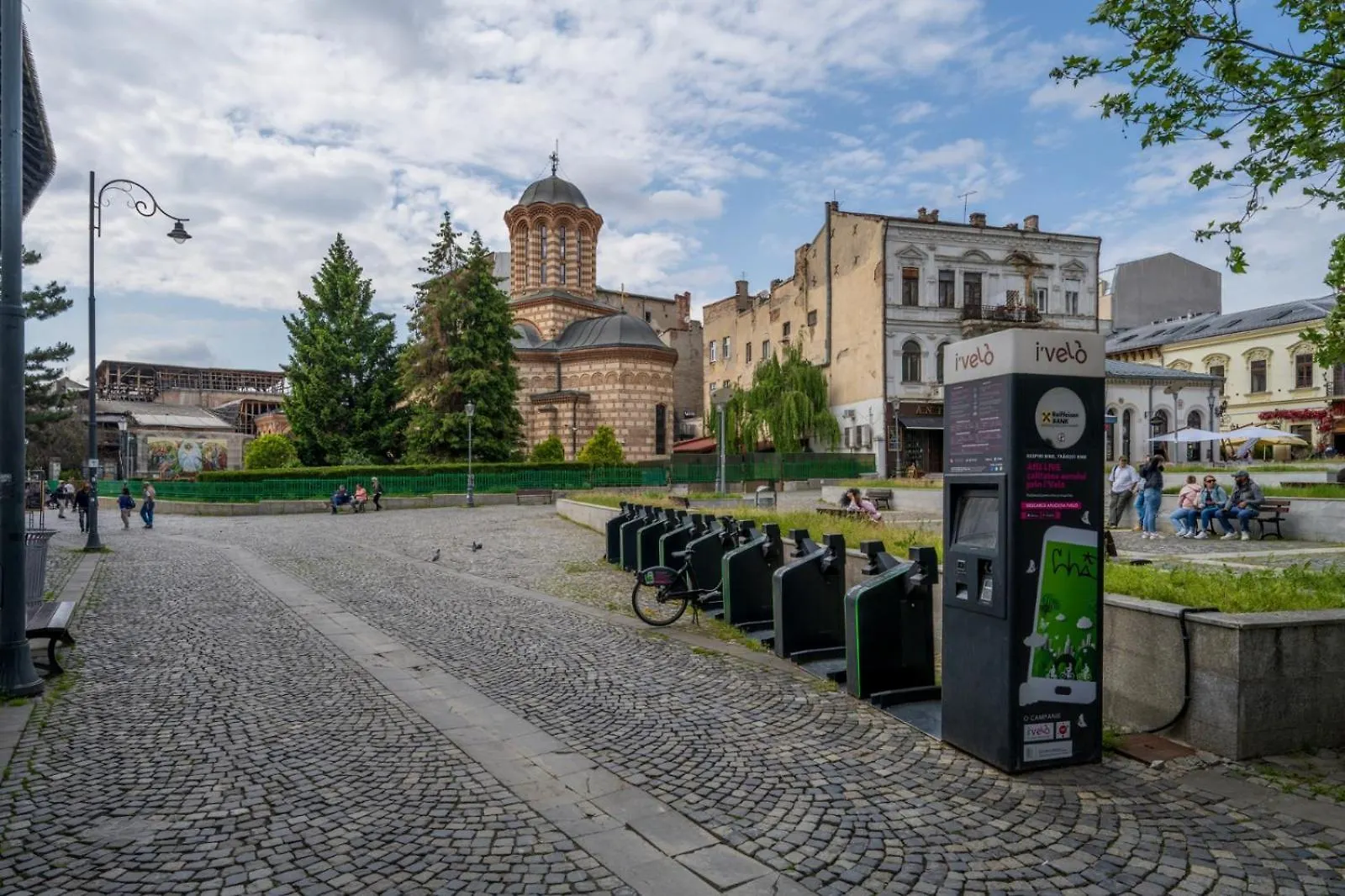 Elegant Old Town Escape Apartment Bucharest