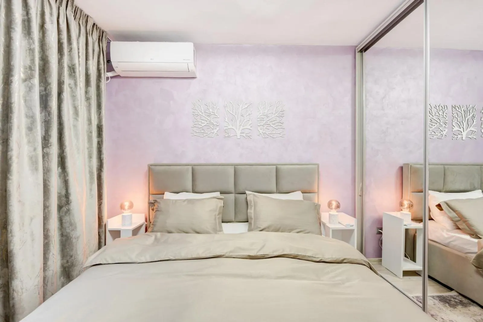 Elegant Old Town Escape Apartment Bucharest 0*,