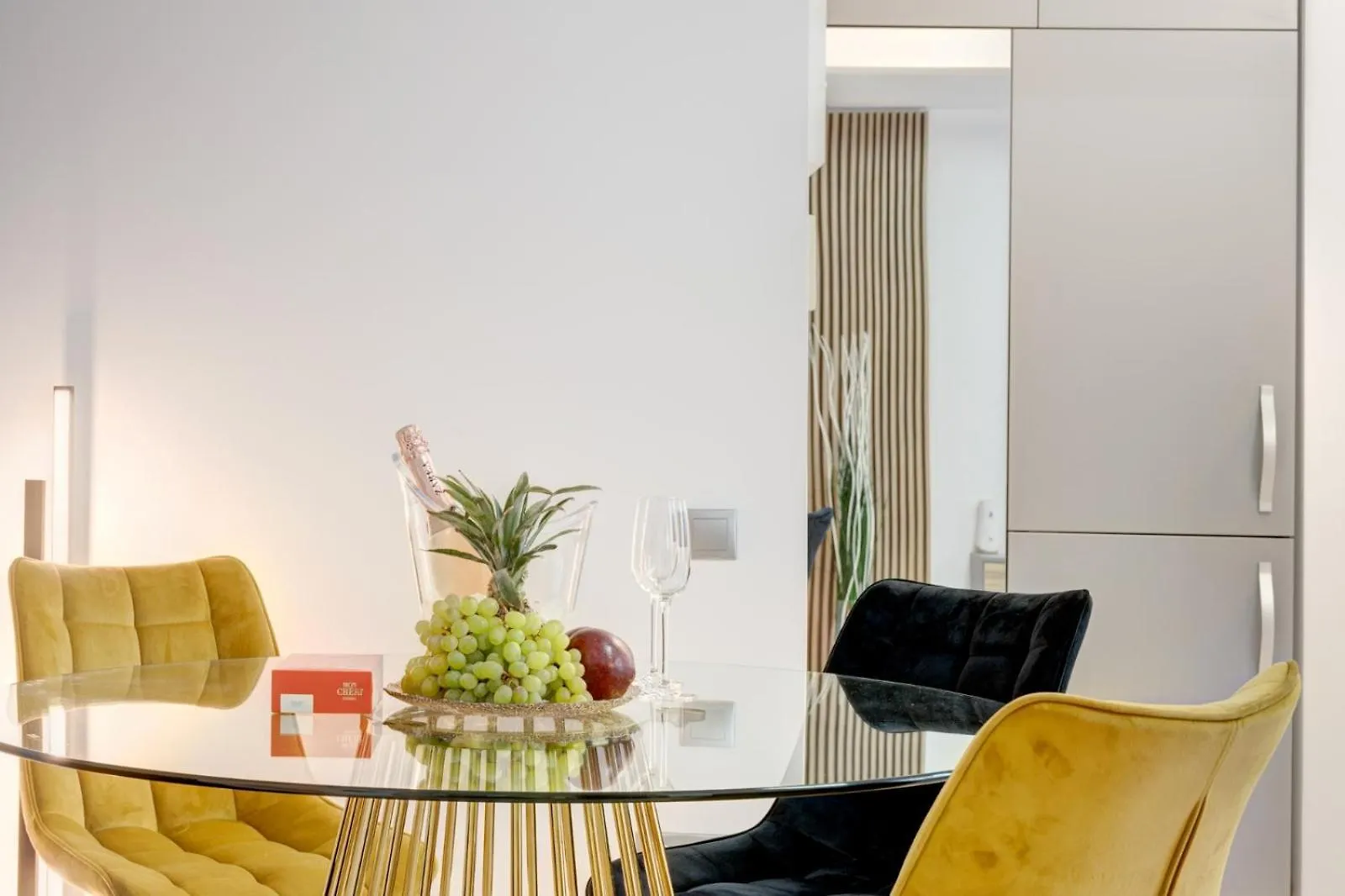 Elegant Old Town Escape Apartment Bucharest